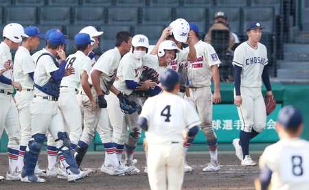 神戸国際大付、逆転サヨナラ 高校野球・神戸国際大付―長崎商:時事ドットコム