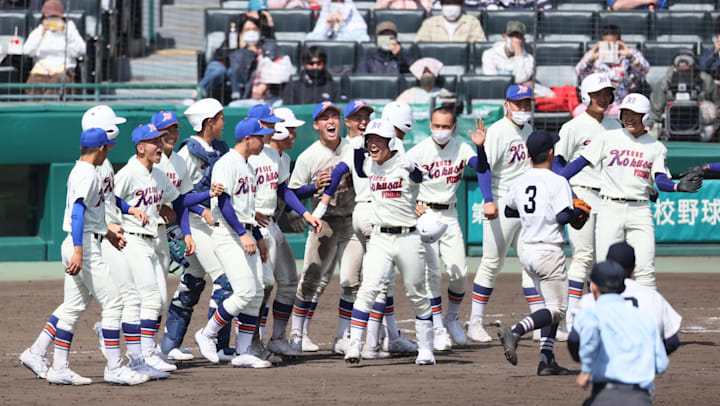 高校野球:3月19日|神戸国際大付がサヨナラ勝ち、健大高崎・高松が完投勝利